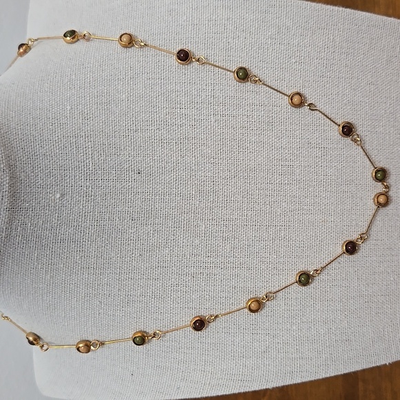 DAINTY GOLD TONE LINK NECKLACE - Picture 1 of 4